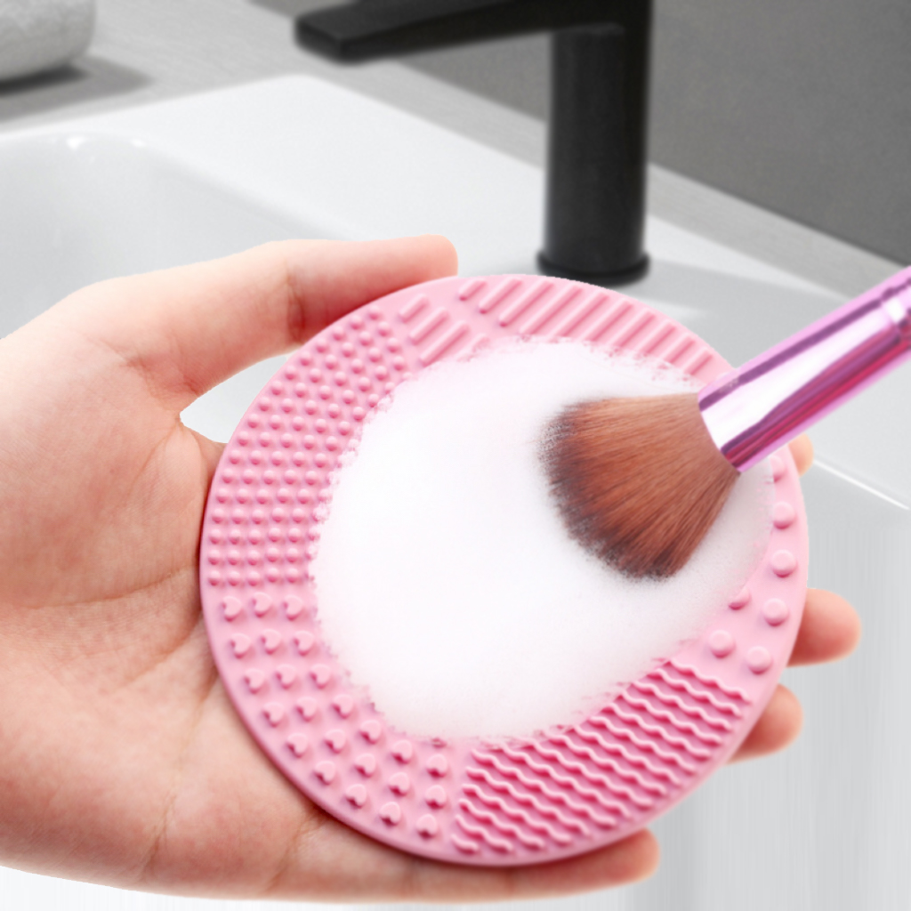 Silicone Makeup Brush Cleaner Mat With Suction cup